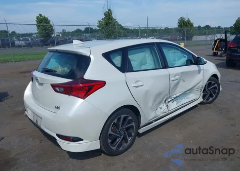 2018 Toyota Corolla Im z USA, uszkodzony, nr VIN JTNKARJE9JJ568386